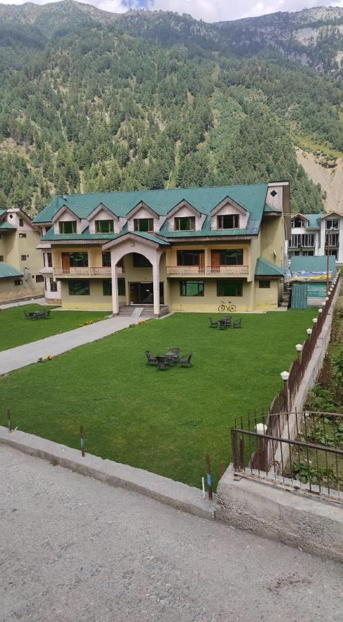 Hotel Sheen Srīnagar Exterior foto